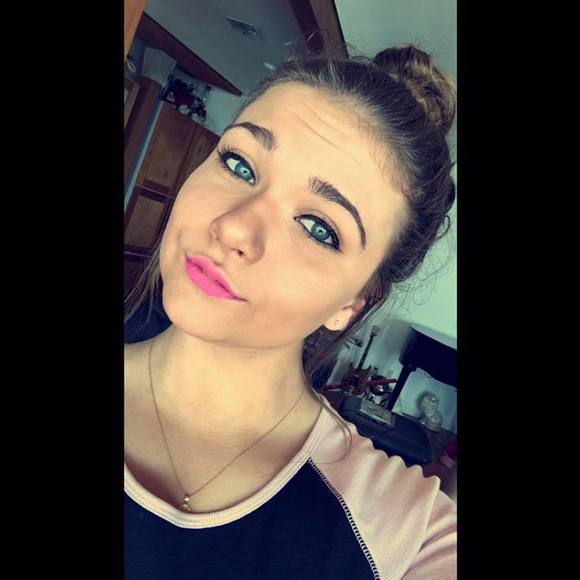 Meet your Posher, Victoria - Picture 1 of 1